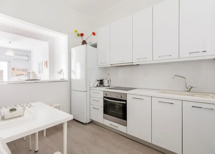 1bd -apartment In City Centre *