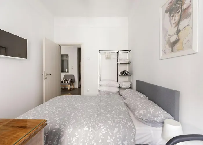 Daire 1bd -apartment In City Centre Selanik